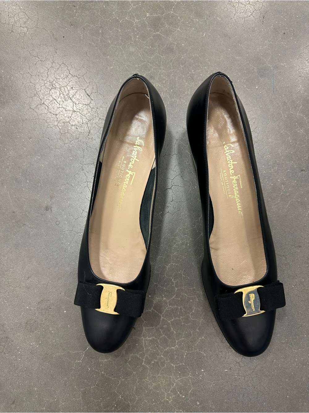 Salvatore Ferragamo Black Leather Varina Bow Flats with Gold Logo